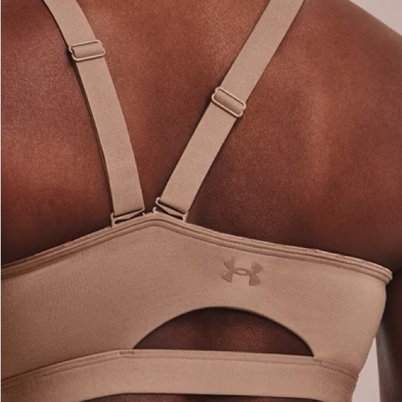 UNDER ARMOUR SmartForm Evolution Mid Sports Bra - Picture 8 of 16